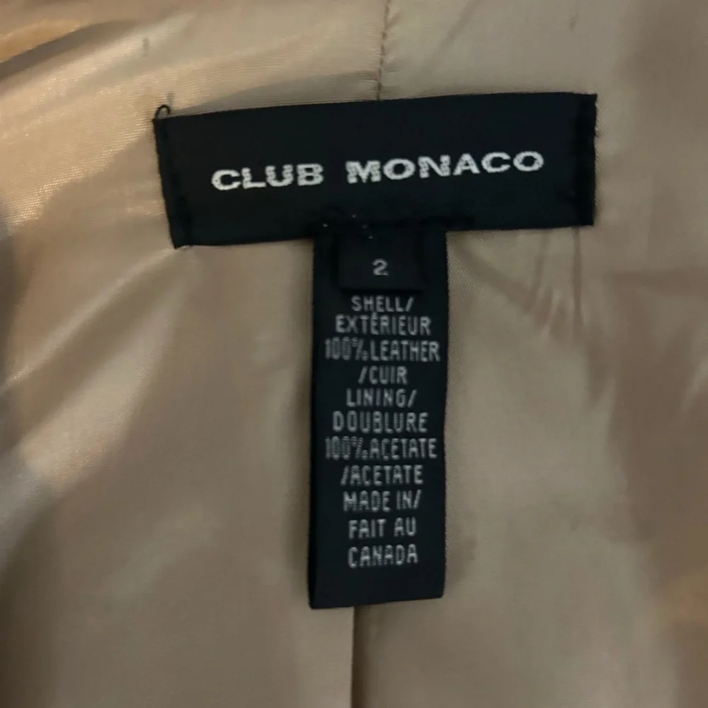 Club Monaco Leather Jacket with side pockets and zip. Size 2 - Picture 5 of 7